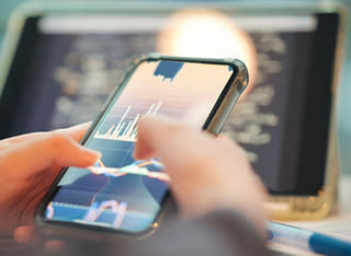 Verifica del processo trasparente di prelievo e trasferimento fondi da parte di un investitore